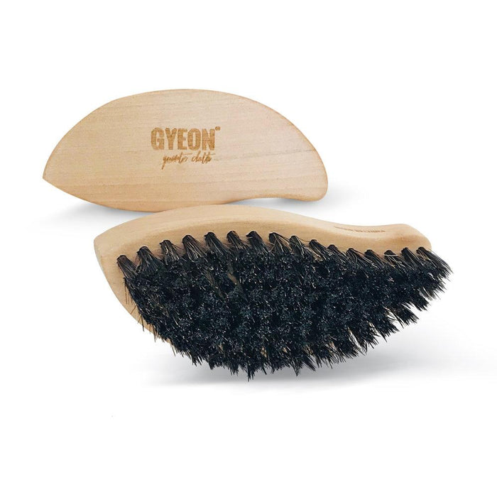 GYEON - Q²M Leather Horse Hair Brush